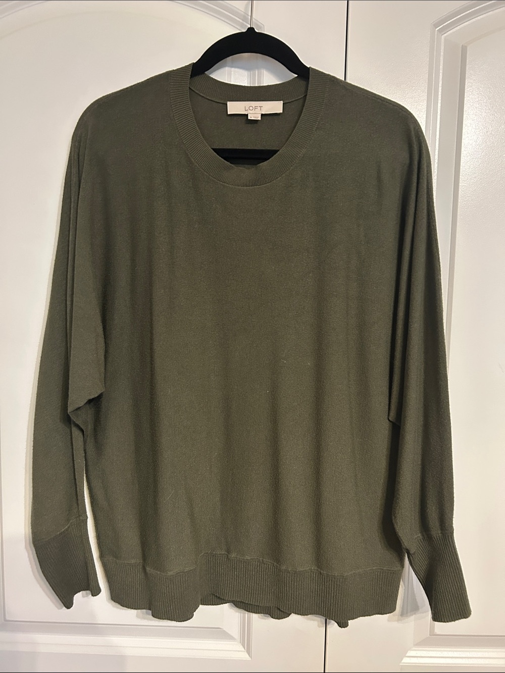 Loft Women’s Olive Crewneck Sweater